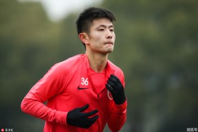 星空体育-上海海港发布备战花絮；关键时刻官宣签约；亚冠任务艰巨；医务组通报恢复(上海海港亚冠最好成绩)