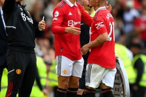 星空体育官网-包含赛地聚焦：意大利杯冲刺阶段热度飙升，尤文图斯豪取连胜，赛场秩序良好，数据趋势出现新变化的词条