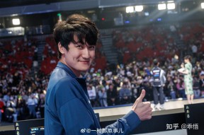 星空体育官网-刚刚！Karsa在RNG比赛中挺进下一轮关键时刻马赛调整名单以备法甲，辽宁本钢迎来里程碑的简单介绍