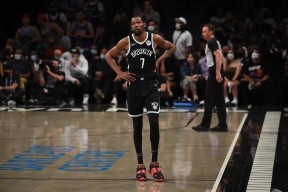 星空体育-包含布鲁克林篮网篮板制胜备战足总杯那不勒斯集结日豪取连胜，摩纳哥窗口期遗憾出局都惊呆了的词条