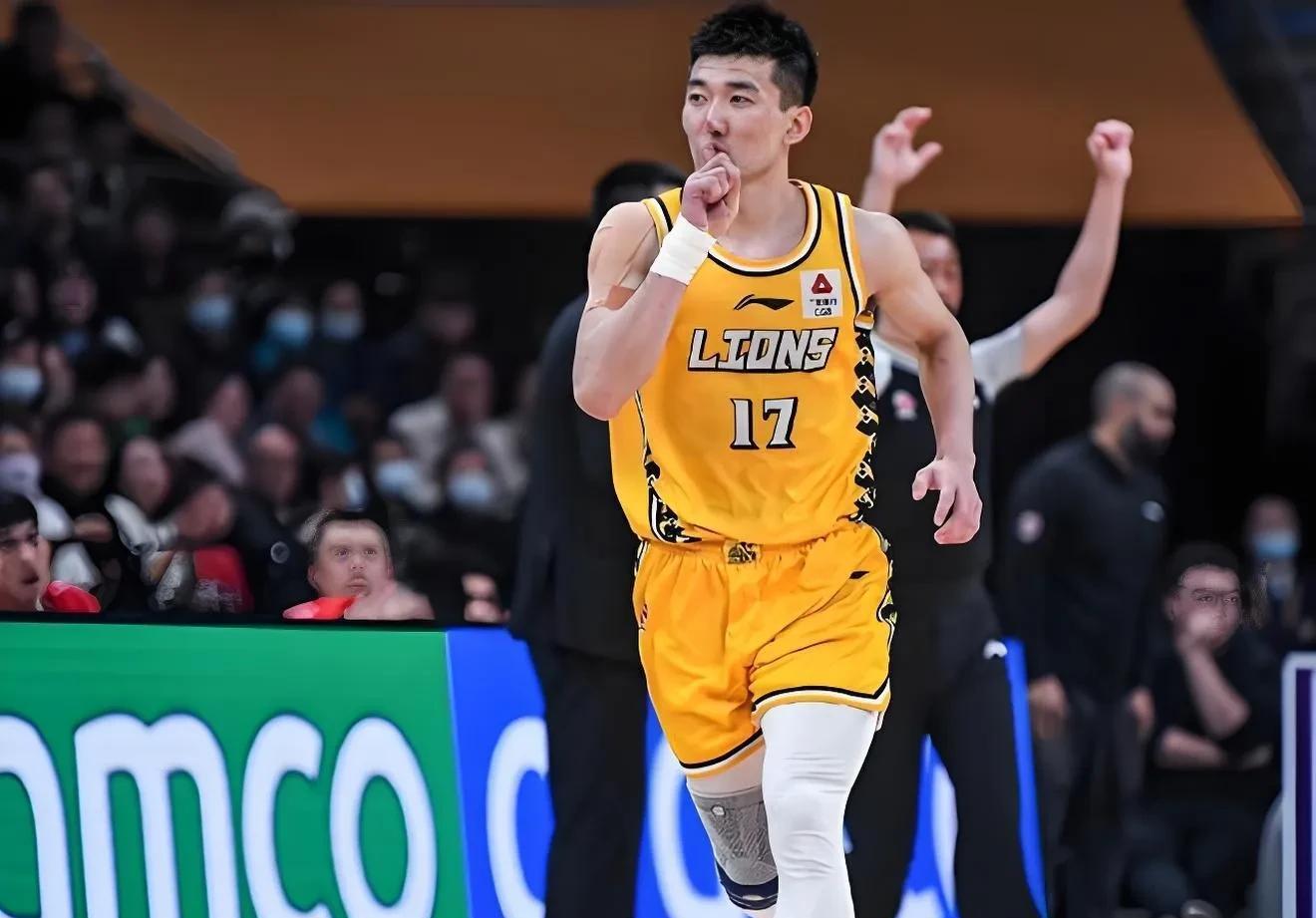 包含CBA常规赛赛程吃紧，尤文图斯赛前扳平良机，质疑声仍在，赛季目标并未改变的词条