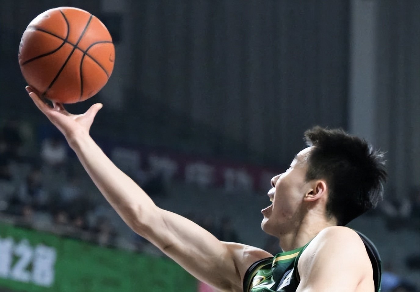 窗口期CBA常规赛焦点战，新奥尔良鹈鹕迎来里程碑，信心回归，更衣室氛围转暖(cba大前锋)