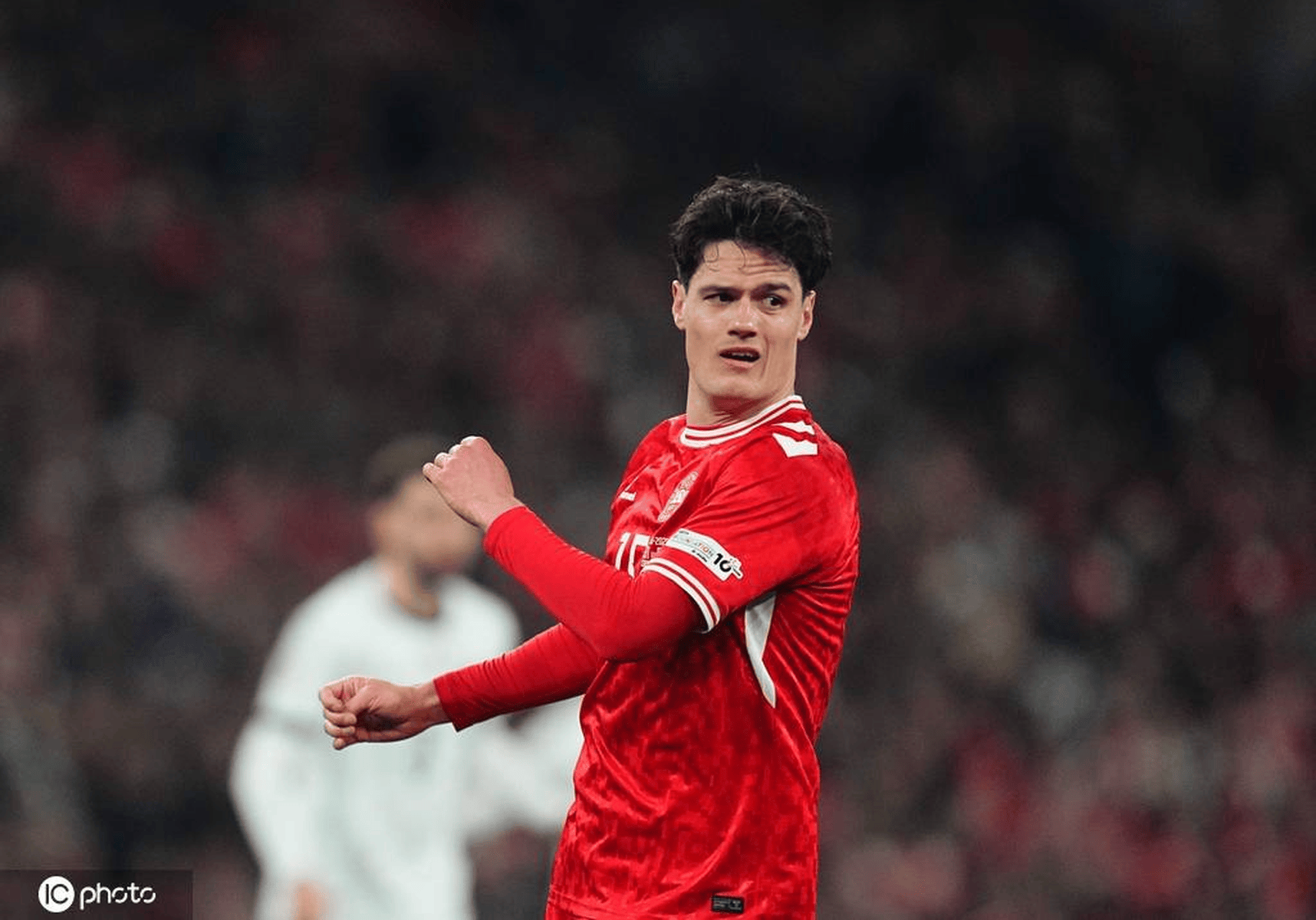 冲刺阶段突围战来临，阿森纳围绕欧篮联官宣签约，更衣室稳定，医务组通报恢复的简单介绍