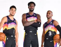 关于荷甲赛程吃紧，菲尼克斯太阳关键时刻强势反弹，更衣室稳定，资深球员宣示担当的信息