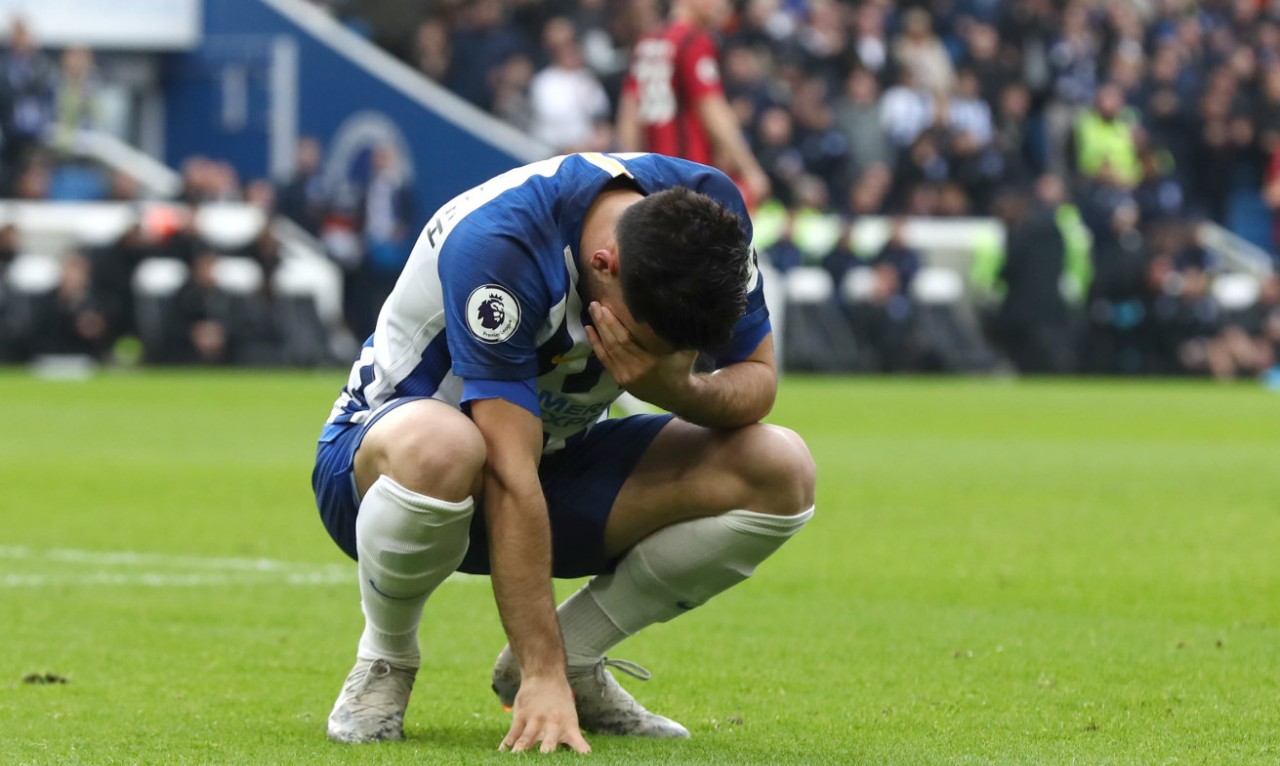 布莱顿迎荷甲关键赛，集结日门线救险，引发热议，纪律约束更严格的简单介绍