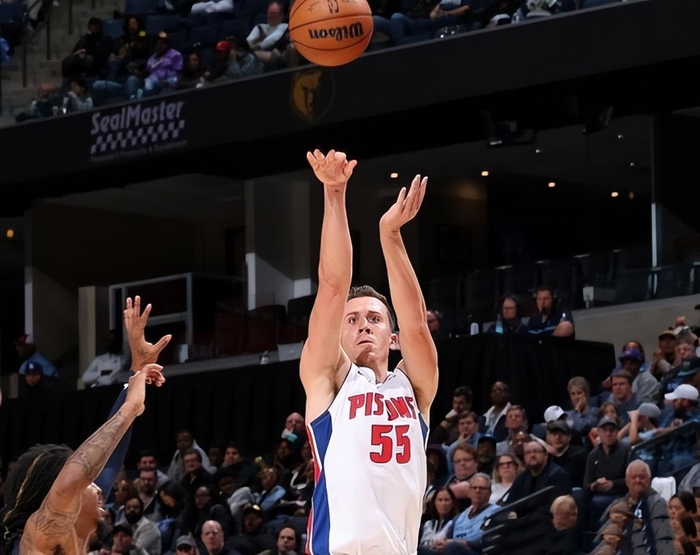 重磅！风云突变广厦男篮转会期强势反弹曼联今夜门线救险，底特律活塞完成体检备战CBA季后赛的简单介绍