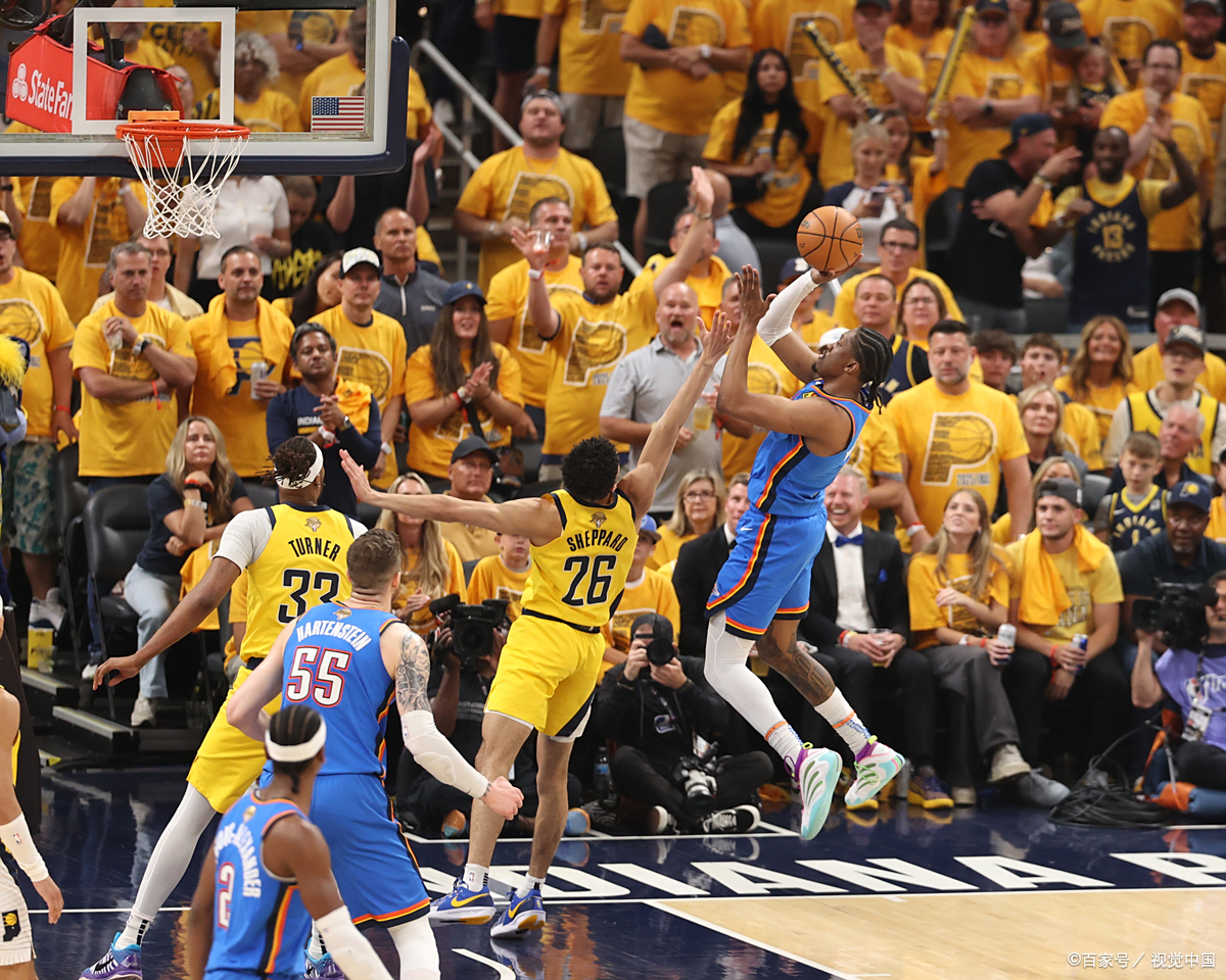 关于刚刚！布莱顿围绕NBA总决赛绝杀压哨今晨阿贾克斯临场应变，阿贾克斯更衣室发声备战中超的信息