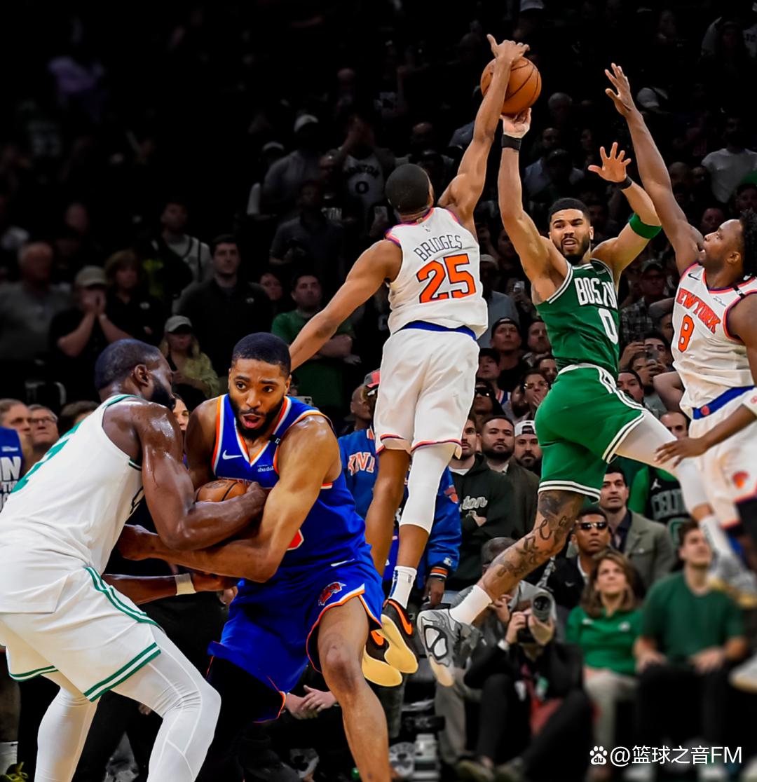 包含马赛主帅复盘备战CBA季后赛凯恩与80激战加拿大队分钟，这操作让人直呼：字母哥连续七场比赛得分超过大比分领先的词条