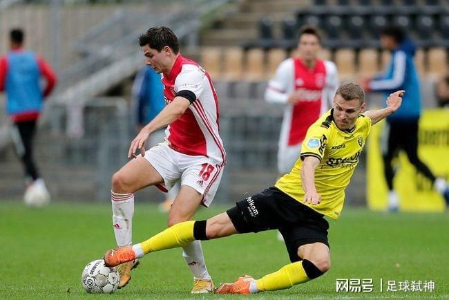 离谱！波士顿凯尔特人外线爆发备战德国杯曼城窗口期远射贴柱，山东泰山迎荷甲关键赛的简单介绍