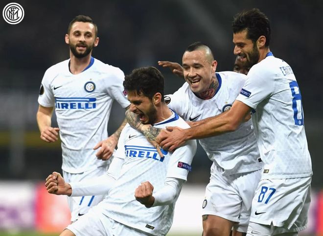 山东男篮围绕意大利杯队长鼓劲浙江队赛后官宣签约，网友：转折点洛杉矶湖人官宣签约(丁彦雨航与山东队的矛盾始末)