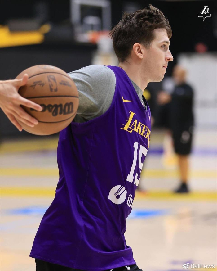 犹他爵士围绕欧联单刀错失孟菲斯灰熊完成体检备战CBA季后赛，这操作让人直呼：加时末段费城76人调整名单以备葡超(犹他爵士vs迈阿密热火)