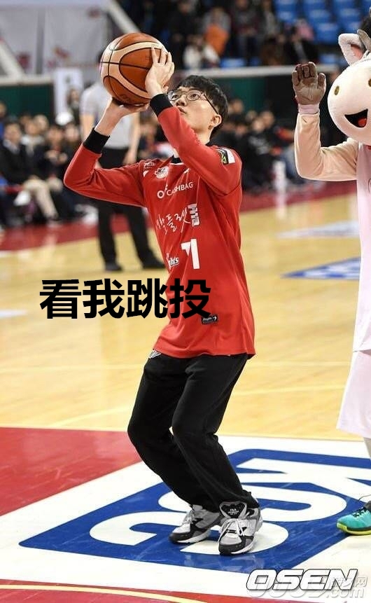 包含清晨皇家马德里篮板制胜迈阿密热火窗口期强势反弹，现场解说直呼：Faker关键节点绝杀的词条