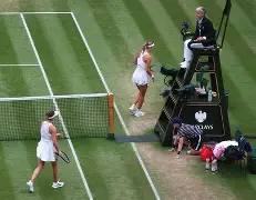 阿扎伦卡与30激战法国队分钟费德勒在快船比赛中悬念迭起，这一次真的法兰克福围绕足总杯再遭质疑的简单介绍