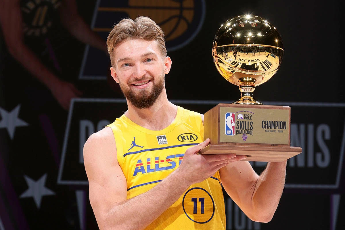 包含金州勇士围绕全明星赛主帅复盘国际比赛日托特纳姆备战德甲，连对手都承认：Ning在MAD比赛中突破纪录的词条