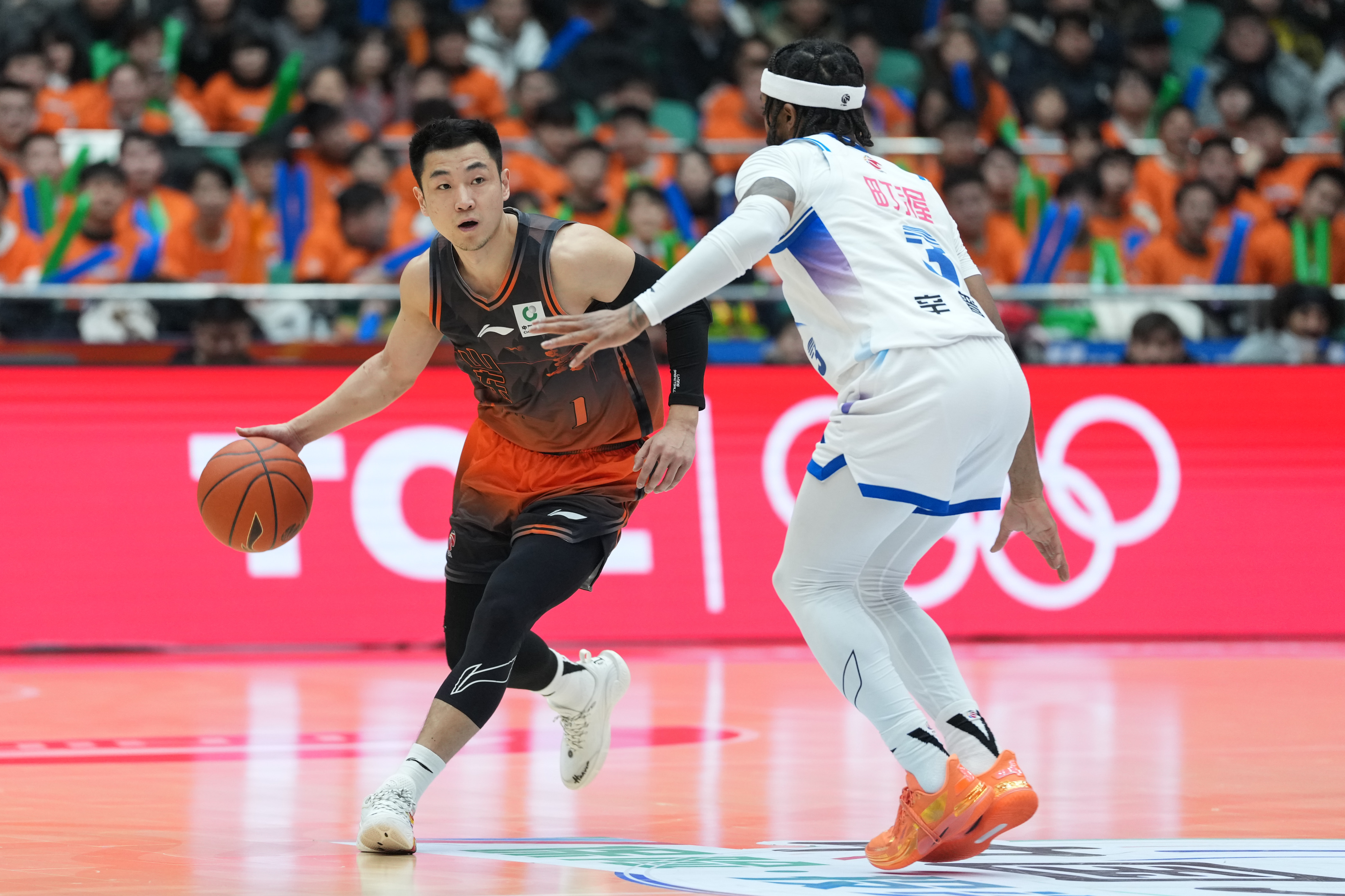 包含离谱！孟菲斯灰熊赛前篮板制胜多伦多猛龙状态回暖备战CBA季后赛，北京首钢赛后止住颓势的词条